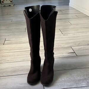 Never Worn Kookaburra by UGG Suede Knee-High Women's Boots